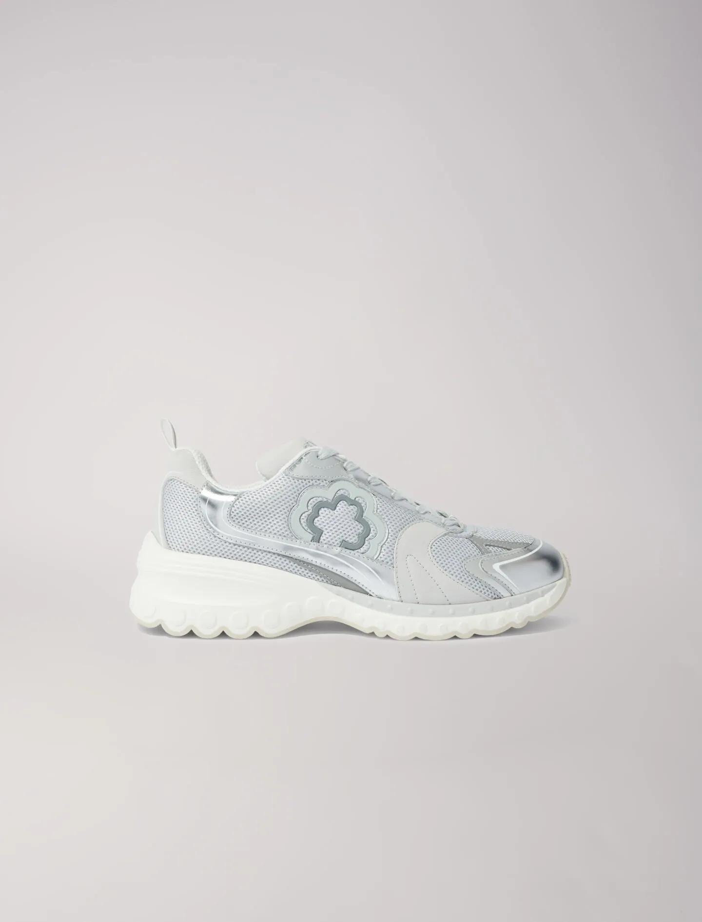 M Sneakers